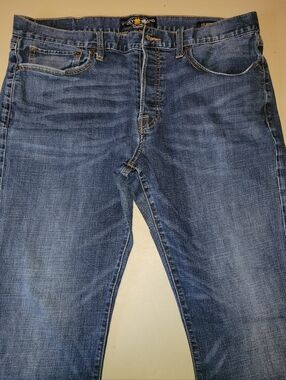 Lucky Brand Jeans Size 38 X 29 5 Pocket Style, Button Fly Jeans.